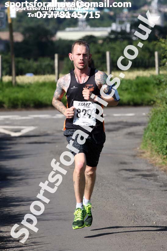 Hexham Half Marathon. Photo: David T. Hewitson/Sports for All Pics